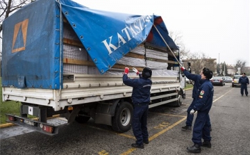 Segélyszállítmányt indított a katasztrófavédelem a földrengés sújtotta Horvátországba